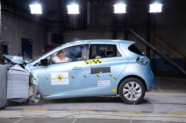 EURONCAP’IN ZOE’YE VERDİĞİ 5 YILDIZ RENAULT Z.E. SERİSİNİ DE ZİRVEYE YERLEŞTİRDİ