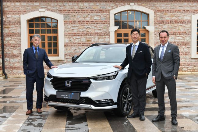 Honda C segmentindeki ürün gamını HR-V e:HEV ile genişletti
