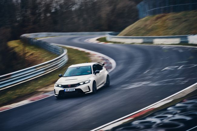 Yeni Honda Civic Type R Nürburgring Pisti rekoruyla geliyor