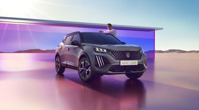 Avrupa ve Türkiye B-Suv'da En Çok Satanlar Listesindeki Peugeot 2008 Yenilendi