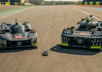 LEGO® Technic™ ile İstanbul’da Le Mans Rüzgarı!