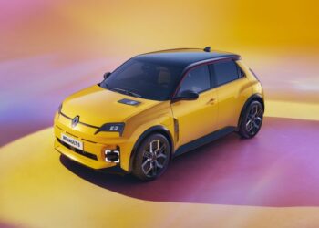 Renault, 91. Cenevre Uluslararası Otomobil Fuarı'nda Renault 5 E-Tech %100 Elektrikli modelinin dünya lansmanını gerçekleştirdi