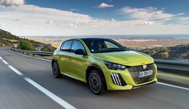 Yeni PEUGEOT 208 Göz Alıcı Tasarımıyla Türkiye’de!