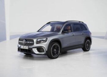 Geniş iç mekâna, kompakt tasarıma ve göz alıcı donanıma sahip bir SUV: Yeni Mercedes-Benz GLB