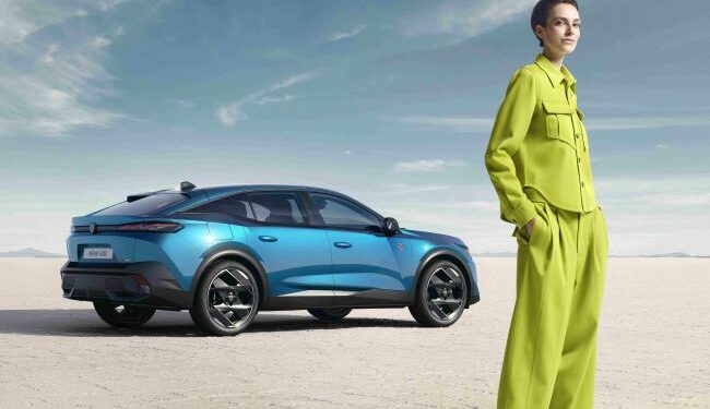 Peugeot, Paris Otomobil Fuarı'nda En Geniş Elektrikli Ürün Gamını Sergileyecek!