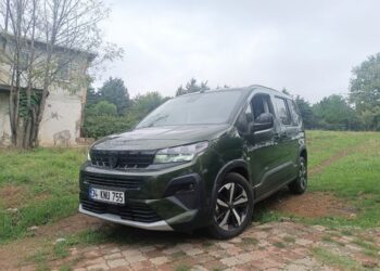 Yeni Peugeot Rifter Test ve İzlenimi