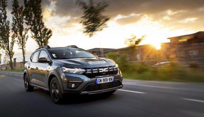 Dacia Sandero Stepway B-Suv Segmentinde Zirvede!