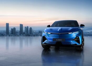 Alpine A390: Alpine'nin Sportif Fastback Modelinin Dünya Lansmanı Gerçekleşti